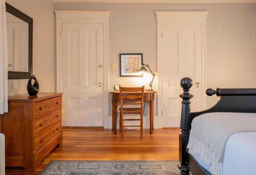 住宿加早餐  Onesixtyfive, The Inn On Park Row