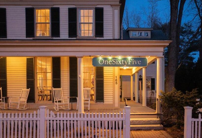 住宿加早餐  Onesixtyfive, The Inn On Park Row