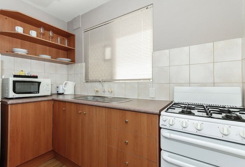 Burswood Lodge Apartments