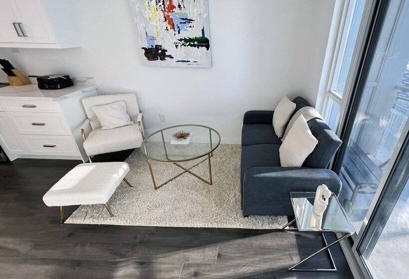 Beautiful Downtown Toronto Condo