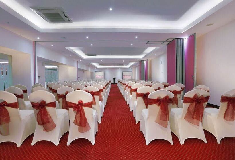 Favehotel Kuta Kartika Plaza