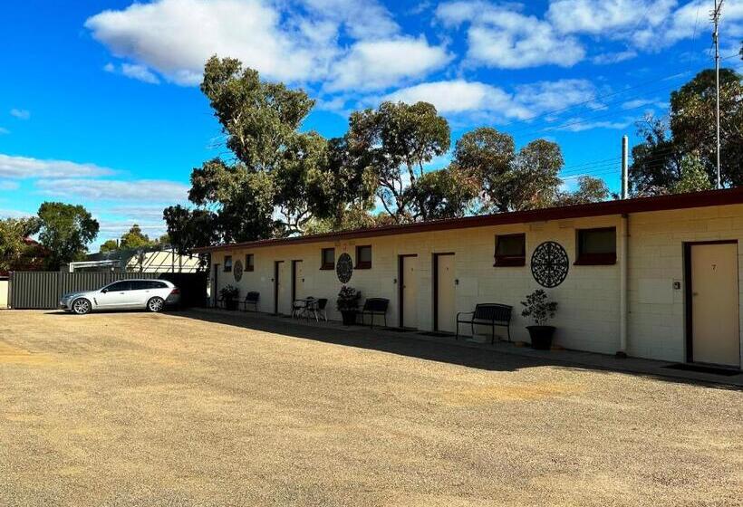 Flinders Ranges Motel The Mill