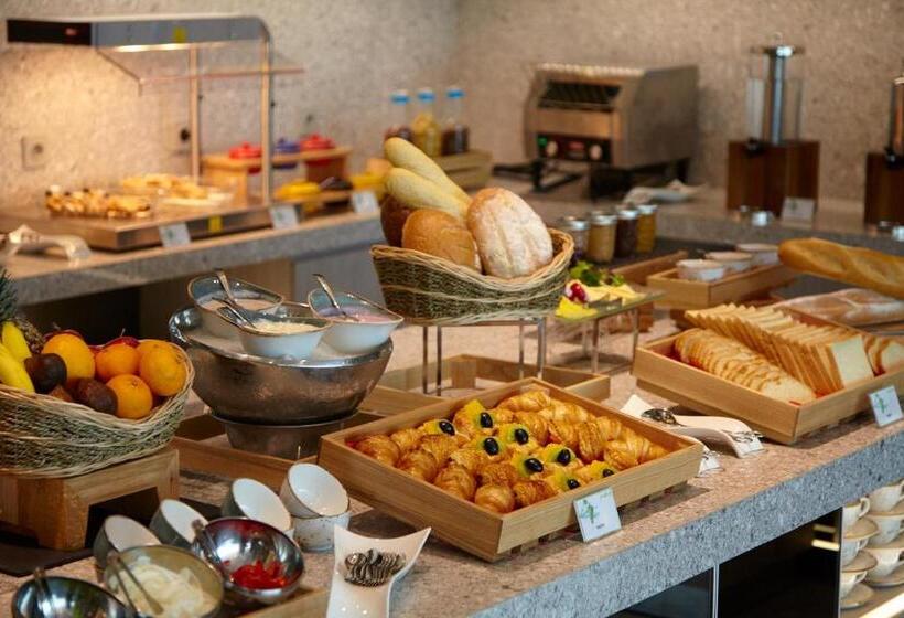 Fraser Place Setiabudi Jakarta