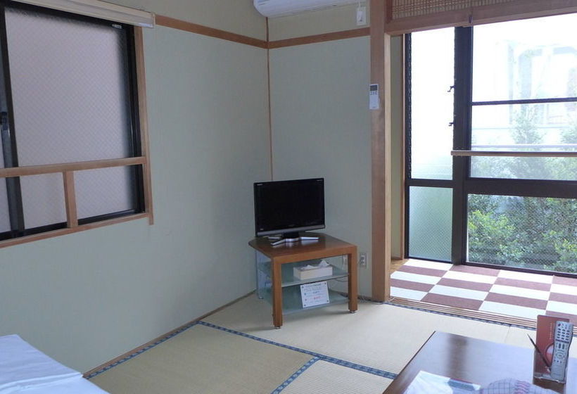 Fujiwara Ryokan