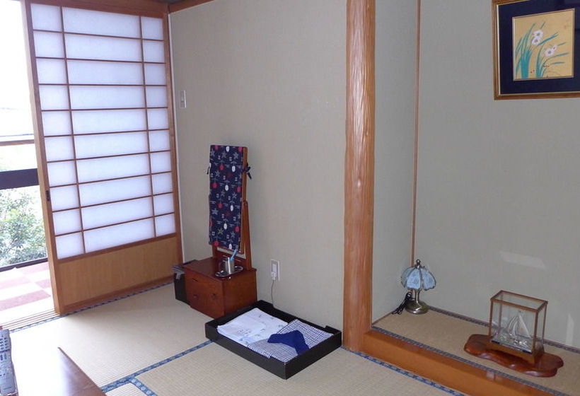 Fujiwara Ryokan
