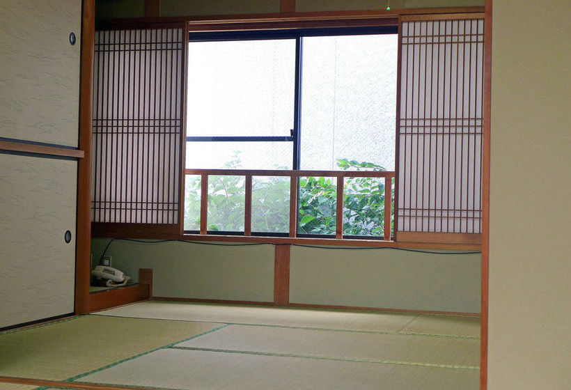 Fujiwara Ryokan