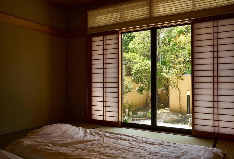 Guesthouse Nijo Fukurotei