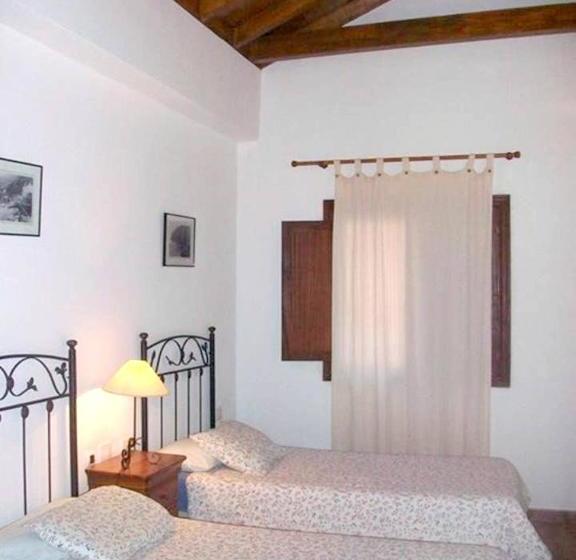 House With Sea And Mountain View In Hermigua