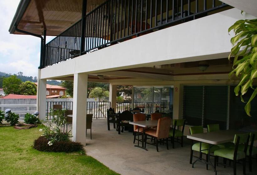 여관 Central Boquete