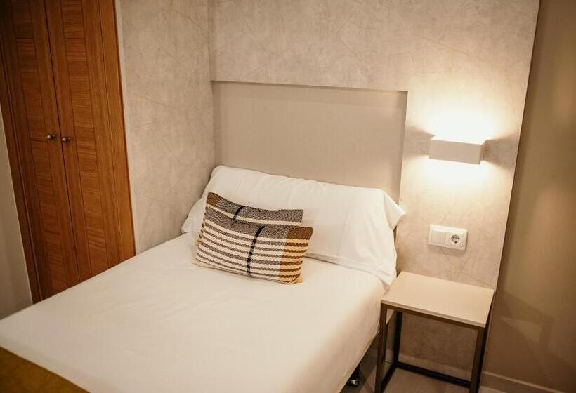 مسافرخانه Pensión Berenguela