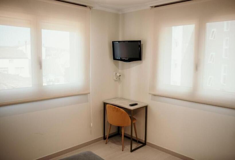 مسافرخانه Pensión Berenguela