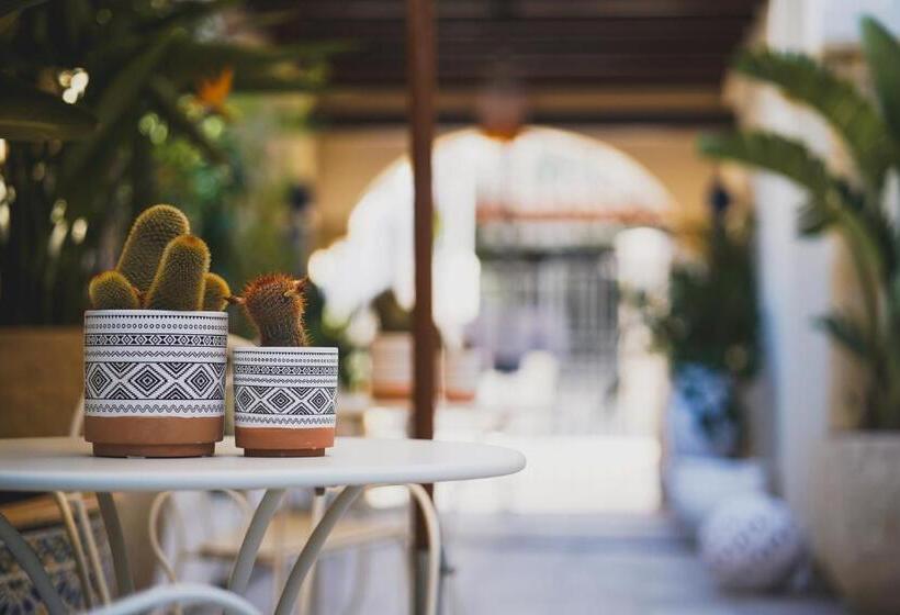 Хостел Riad Comfort Rooms