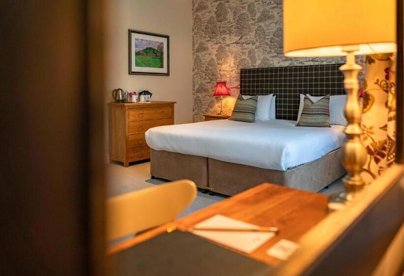 簡易ホテル The White Hart, Wroughton