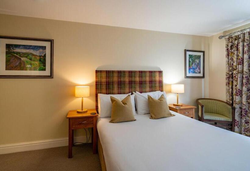 簡易ホテル The White Hart, Wroughton