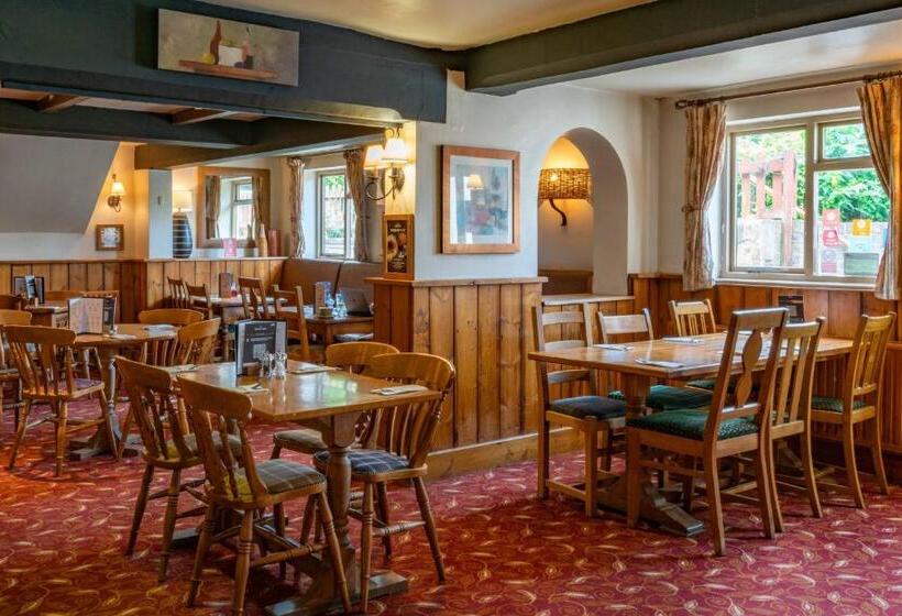 簡易ホテル The White Hart, Wroughton