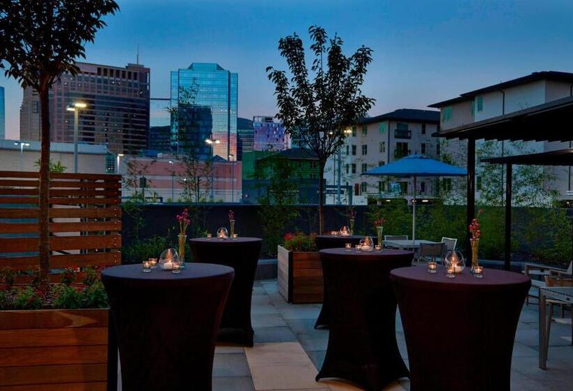 Ac Hotel By Marriott Atlanta Buckhead At Phipps Plaza