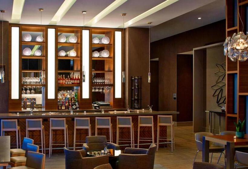 Ac Hotel By Marriott Atlanta Buckhead At Phipps Plaza