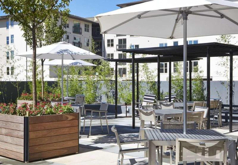 Ac Hotel By Marriott Atlanta Buckhead At Phipps Plaza