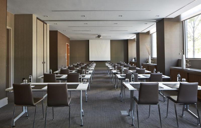 Ac Hotel By Marriott Atlanta Buckhead At Phipps Plaza