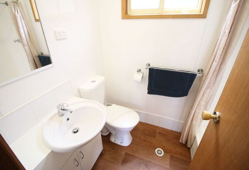 בית מלון כפרי Adelaide Brownhill Creek Tourist Park