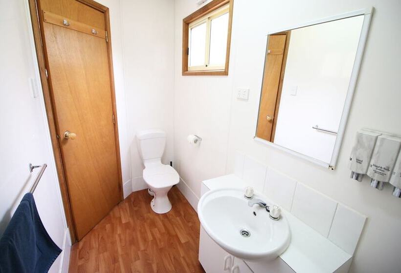 בית מלון כפרי Adelaide Brownhill Creek Tourist Park