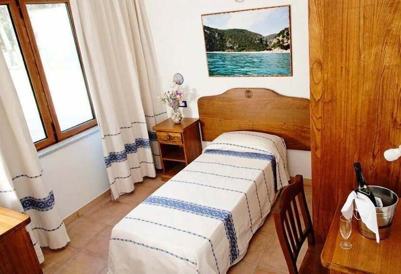 ホテル Bellamarina Resort