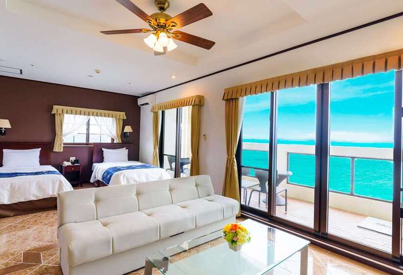 فندق Best Western Okinawa Kouki Beach