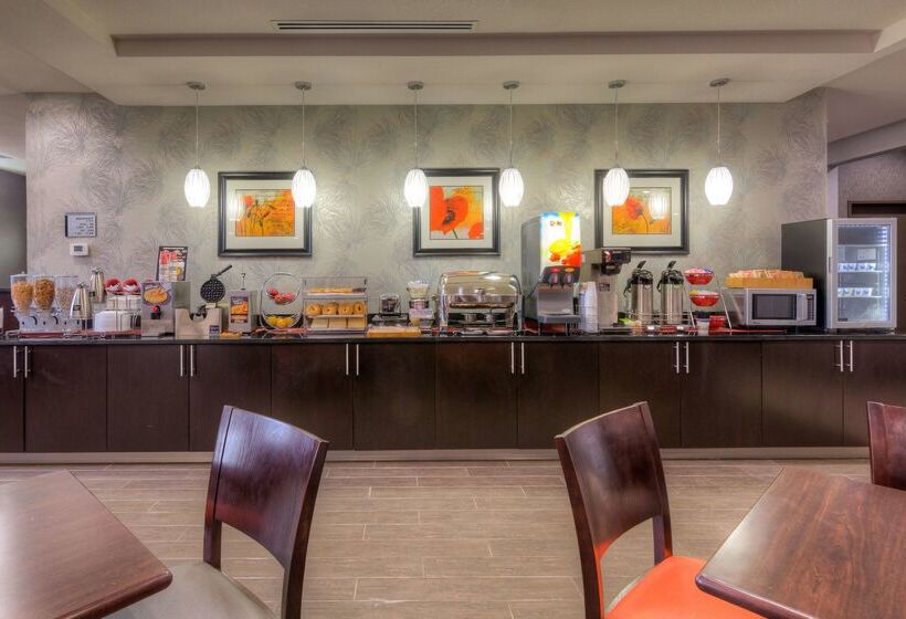 فندق Best Western Plus Cowetas 1st