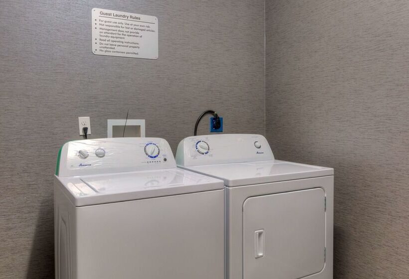 فندق Best Western Plus Cowetas 1st