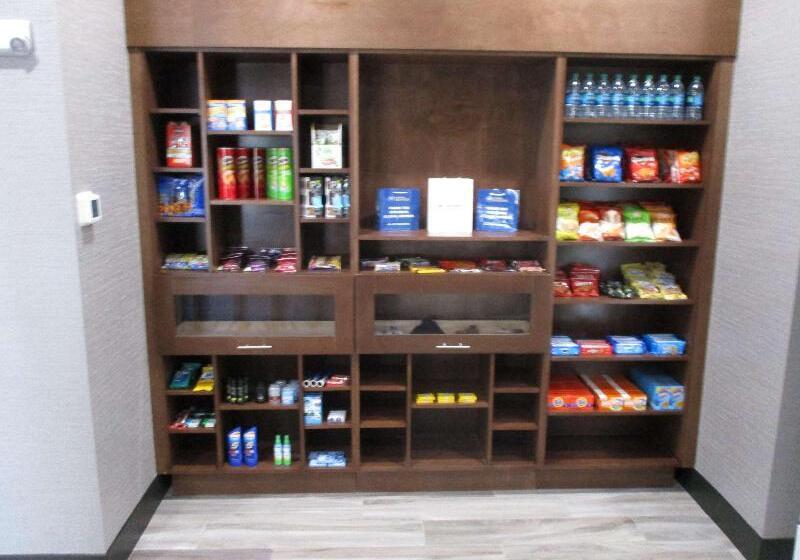 فندق Best Western Plus Cowetas 1st