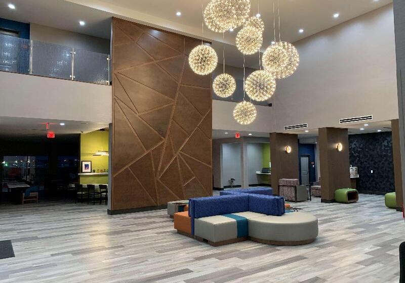 فندق Best Western Plus Cowetas 1st