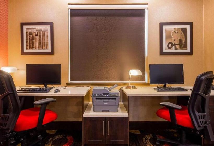 فندق Best Western Plus Kindersley