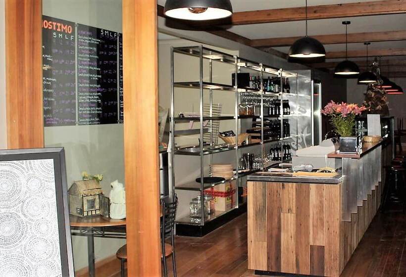 هتل Big4 Stuart Range Outback Resort