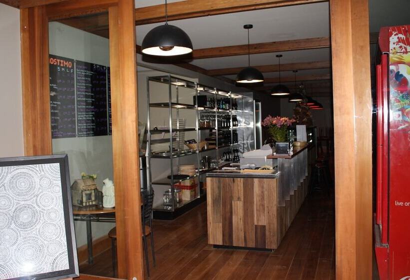 هتل Big4 Stuart Range Outback Resort