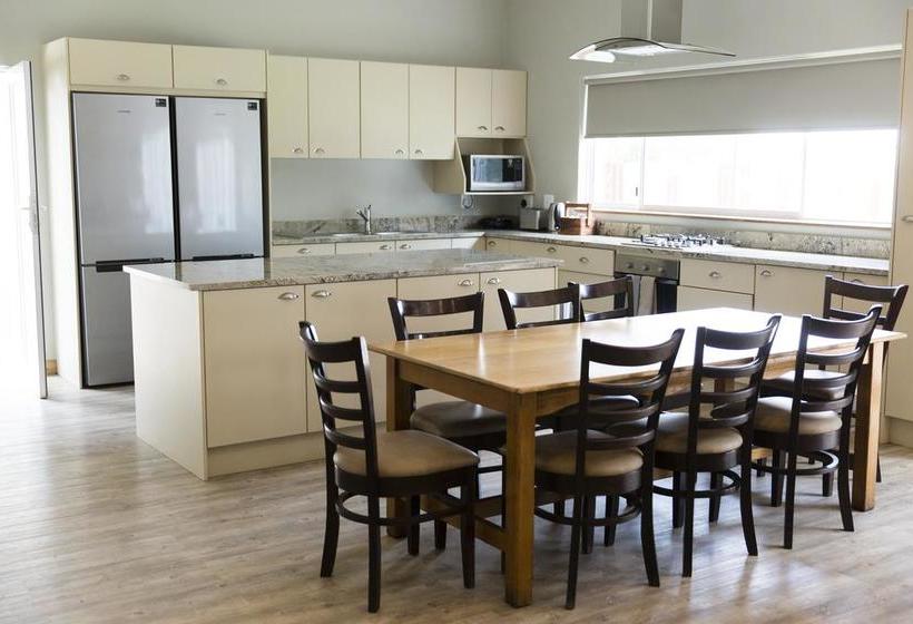 Brahman Hills   Gardens, Hotel & Cottages