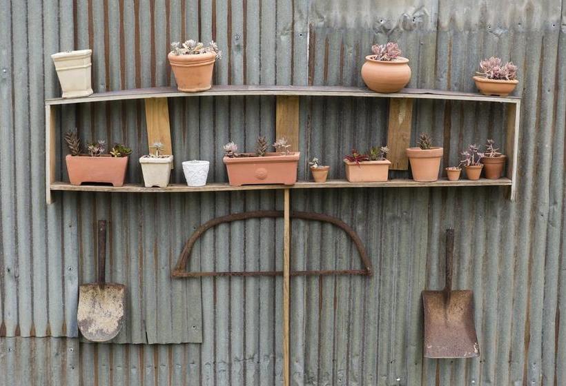 Brahman Hills   Gardens, Hotel & Cottages