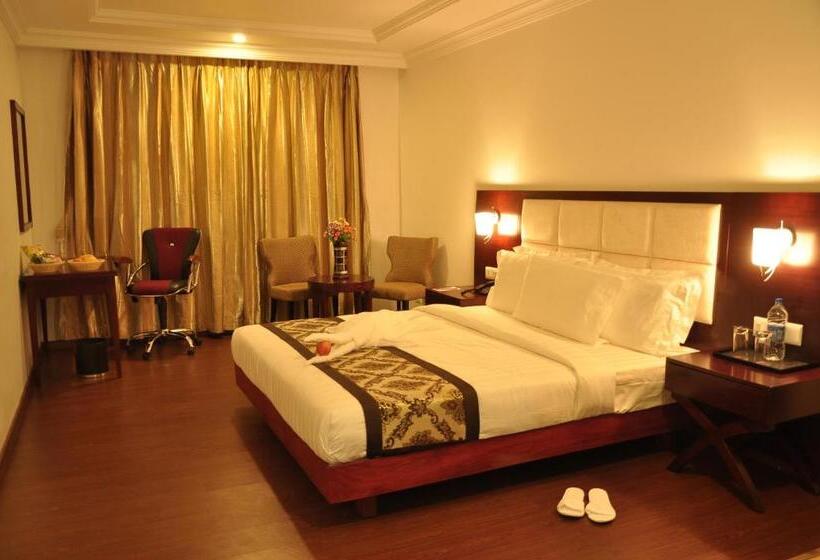 בית מלון כפרי Grand Clarks Inn