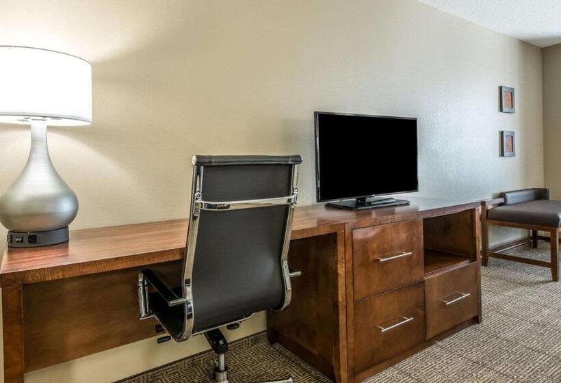 فندق Comfort Suites Dunnellon Near Rainbow Springs