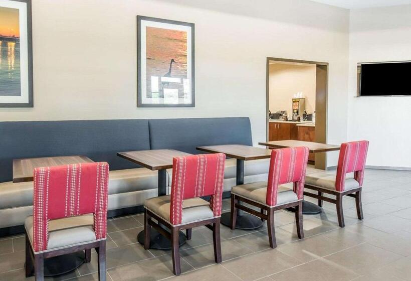 فندق Comfort Suites Dunnellon Near Rainbow Springs