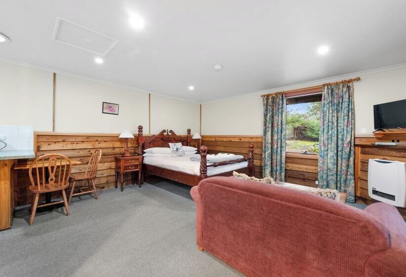 فندق Cradle Forest Inn