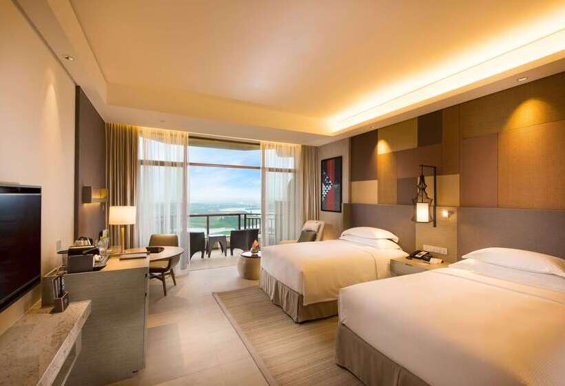 Отель Doubletree Resort By Hilton Hainan Chengmai