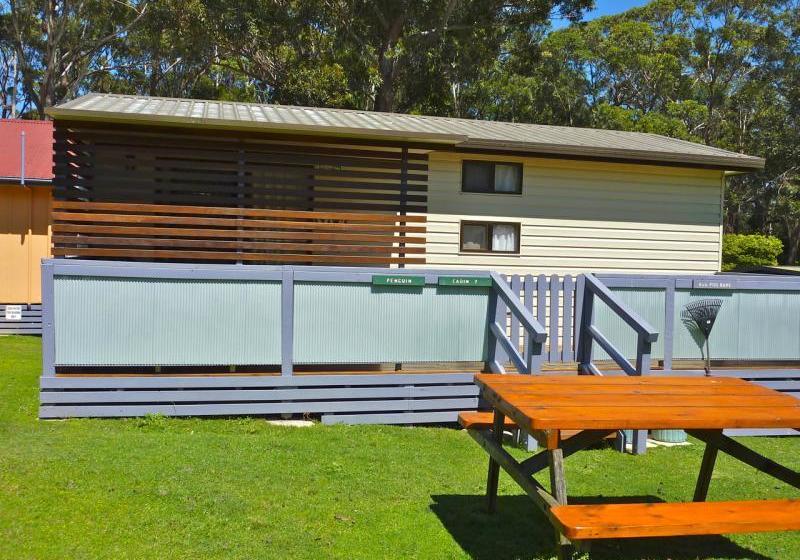 فندق Durras Lake North Holiday Park