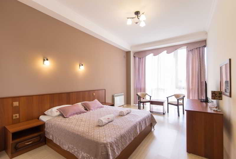 Отель Greek House