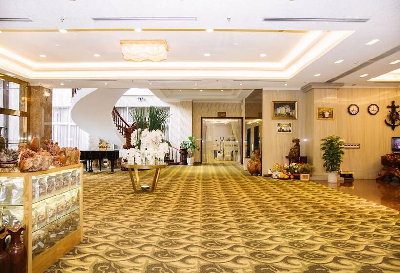 Hai Ba Trung Hotel & Spa