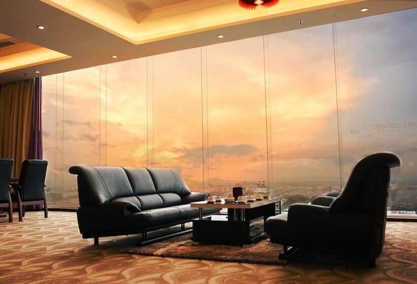 Hai Ba Trung Hotel & Spa