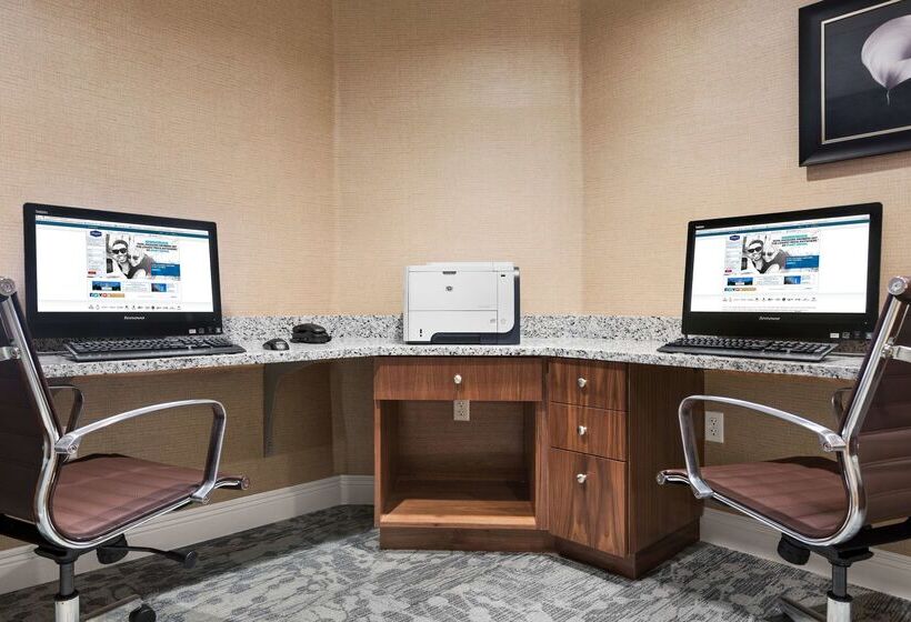 فندق Hampton Inn Bartow