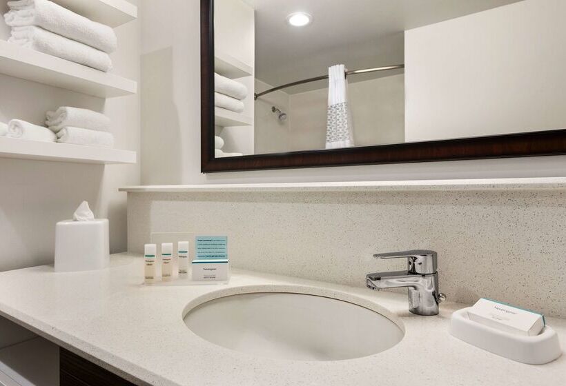 فندق Hampton Inn Bartow