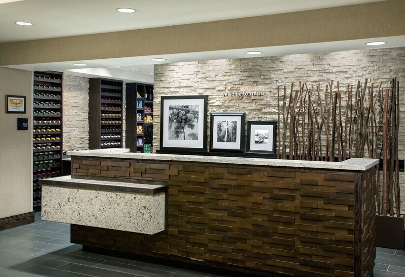 فندق Hampton Inn & Suites Napa