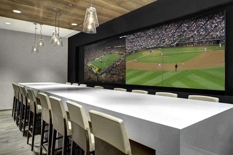 هتل Hampton Inn & Suites Richmond Downtown