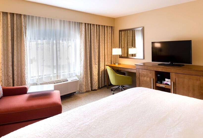 Отель Hampton Inn & Suites Silverthorne